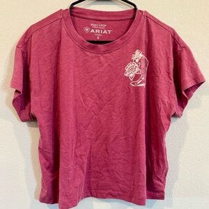 ✨🌿Ariat Boxy Crop Tee Rosie Pink Western Graphic Size S🌿✨